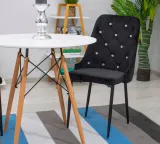 krzeslo-amore-czarne-x-1-marka-leobert-stan-nowy