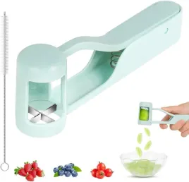 krajalnica-do-malych-owocow-winogron-truskawek-reczna-solidna-niebieska