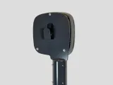 charge-amps-luna-poleplate-next-green