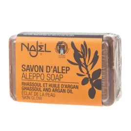 mydlo-z-aleppo-najel-pielegnacja-skory-wlosow
