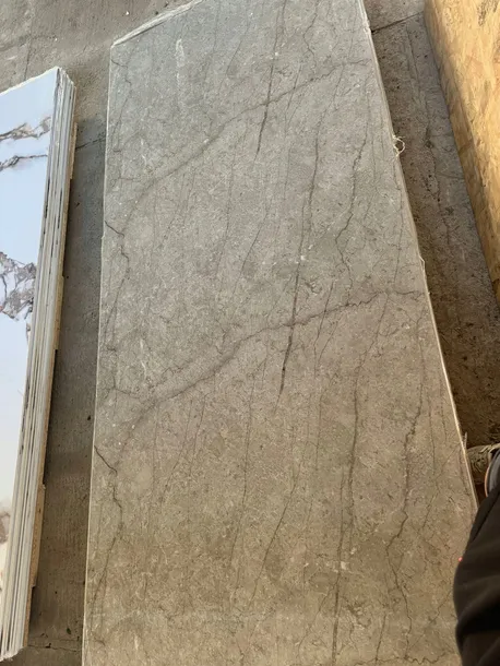 plyta-scienna-weglowa-pcv-wpc-panel-scienny-280x122-cm-szary-marmur-mat-gama-kolorystyczna-odcienie-brazu-i-bezu-odcienie-szarosci-i-srebra