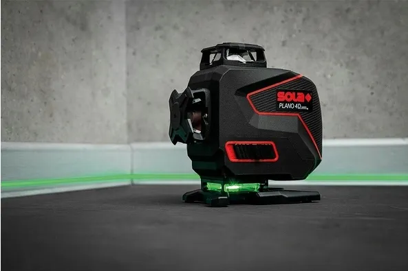 laser-krzyzowy-sola-30-m-uszkodzony-nie