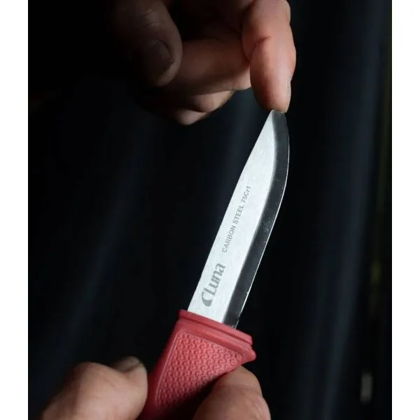 noz-safety-cs-material-glowni-stal