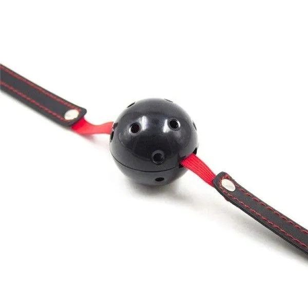 knebel-breathable-ball-gag-stretch-nero-marka-boss-of-toys