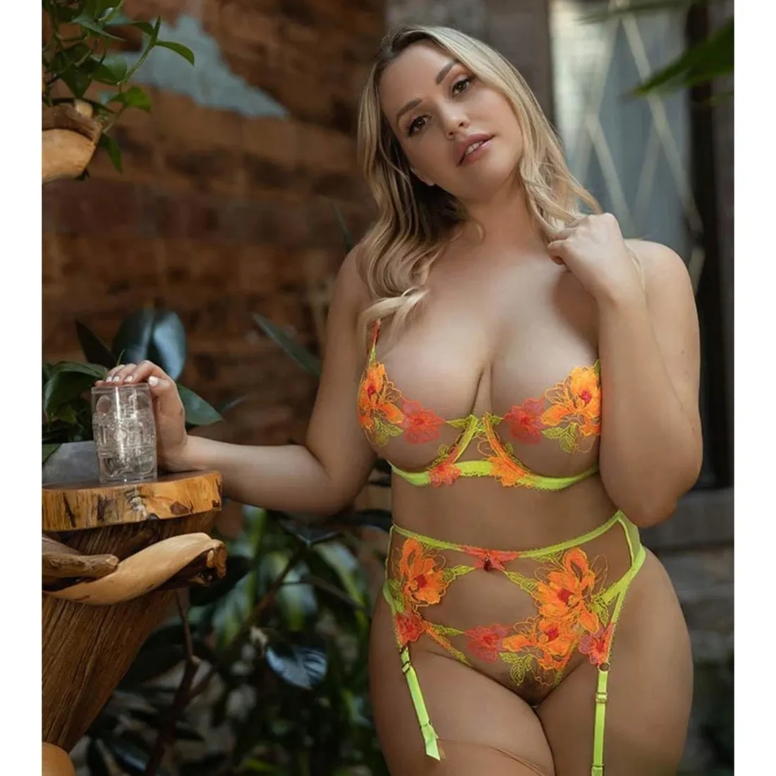 fleshlight-quickshot-mia-malkova