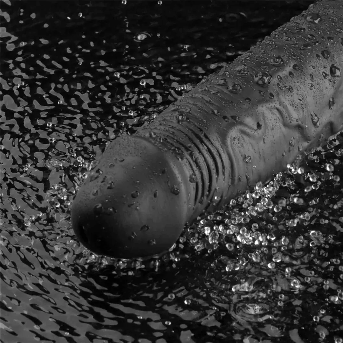 9-5-real-softee-rechargeable-tpe-vibrating-dildo-black