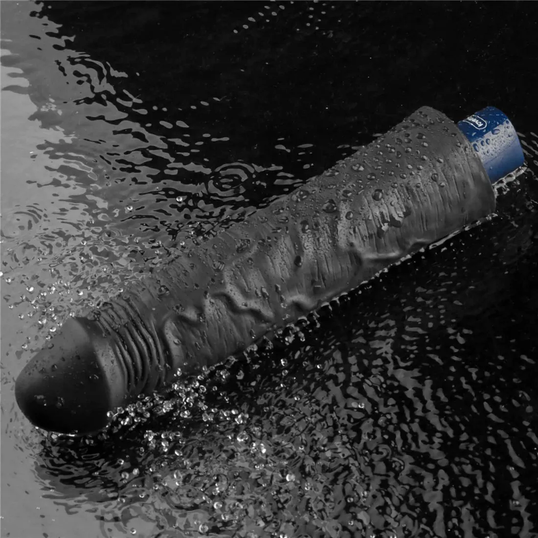 9-5-real-softee-rechargeable-tpe-vibrating-dildo-black-stan-nowy