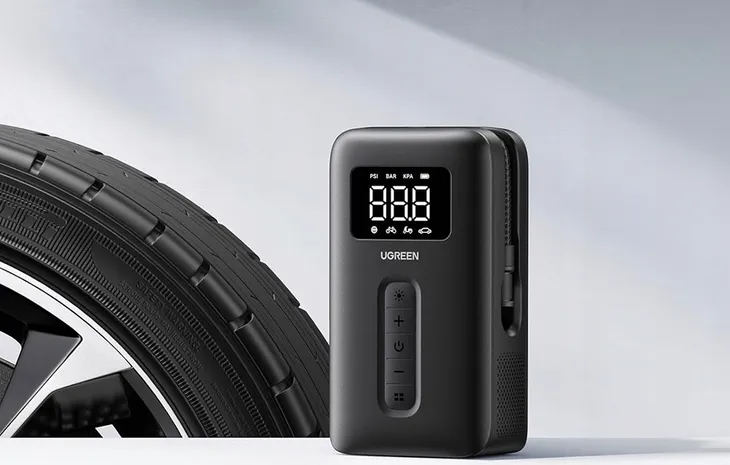 pompka-samochodowa-elektryczna-do-kol-12v-2500-mah-150-psi-ugreen-marka-ugreen-stan-nowy