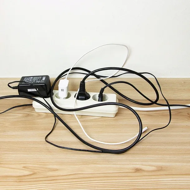 pojemnik-na-kable-bialy