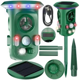 odstraszacz-solarny-na-psy-koty-dzikie-zwierzeta-360st-kabel-ladujacy