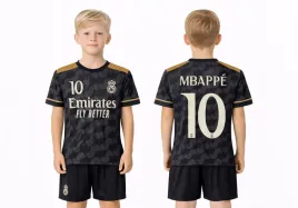 stroj-pilkarski-koszulka-spodenki-mbappe-madryt-rozm-m