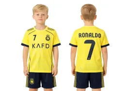 stroj-pilkarski-koszulka-spodenki-ronaldo-nassr-rozm-116-cm