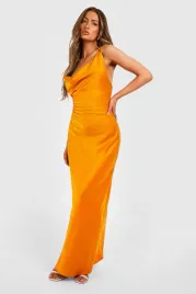fc16201-boohoo-satynowa-sukienka-maxi-z-lejacym-dekoltem-7-3xl