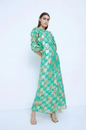 zc56113-warehouse-blyszczaca-sukienka-kwiaty-m