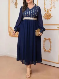 ec37113-shein-sukienka-maxi-w-stylu-arabskim-hafty-zloty-nadruk-9-52