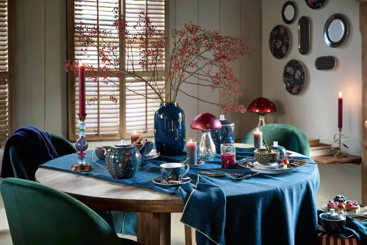 cukiernica-berry-blues-blue-pip-studio-ksztalt-okragly