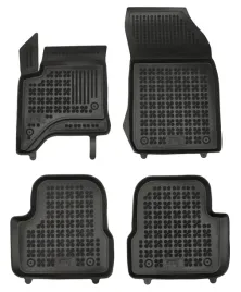 komplet-dywanikow-fiat-600-hybird-hev-2023-dywaniki-samochodowe-gumowe