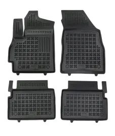 komplet-dywanikow-omoda-5-suv-2022-dywaniki-samochodowe-gumowe
