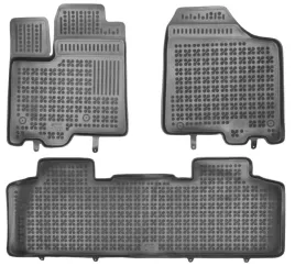 toyota-sienna-iii-5os-van-2010-20-dywaniki-gumowe