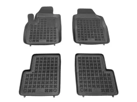 fiat-500-hatchback-2007-dywaniki-gumowe-korytka