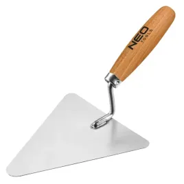 kielnia-trojkatna-180-mm-uchwyt-drewniany-stal-weglowa-neo-tools-50-101