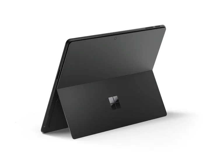 microsoft-surface-pro-11-copilot-pc-intel-core-ultra-5-256-gb-33-cm-13