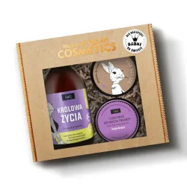 zestaw-prezentowy-na-dzien-kobiet-zel-maselko-mus-niezapominajka-laq