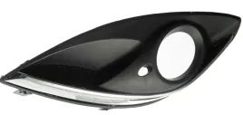 kratka-w-zderzak-z-otworem-na-halogen-p-listwa-chrom-opel-corsa-d-2011-2014