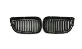 bmw-1-e87-e81-e82-2004-atrapa-czarna-polysk-stan-nowy