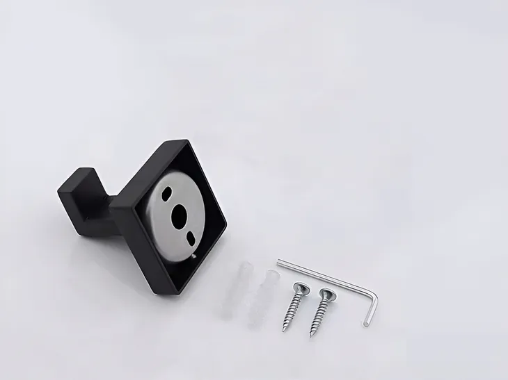 haczyk-na-kolki-czarny-material-wykonania-metal