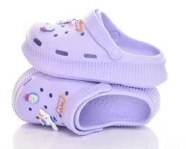 klapki-damskie-klasyczne-chodaki-z-przypinkami-z-pianki-na-lato-do-domu