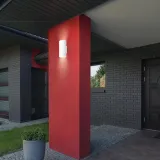 kinkiet-zewnetrzny-led-bezprzewodowy-ip44-elewacja-sciemnianie-timer-bialy-material-dominujacy-tworzywo-sztuczne