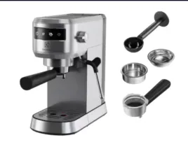 ekspres-kolbowy-cisnieniowy-do-kawy-electrolux-e6ec1-6st-1450w-dysza-mleko