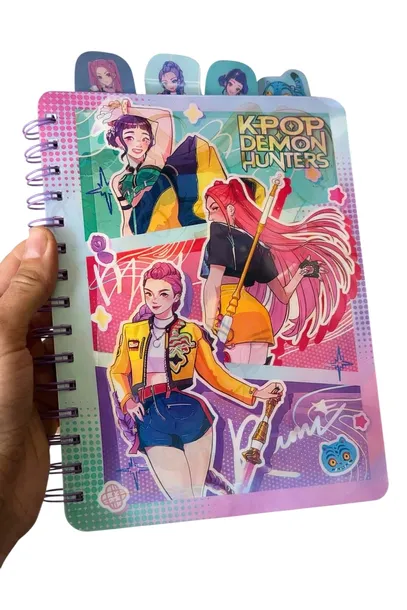 notes-spiralny-efekt-3d-kpop-demon-hunters-format-a5