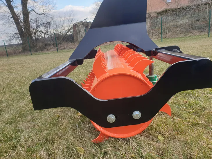 wal-ogrodowy-walec-aerator-do-traktora-120-cm-kat1-marka-bez-marki-stan-nowy