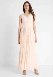 kc17211-tfnc-plisowana-sukienka-maxi-koronkowe-wykonczenia-s