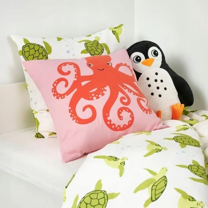 ikea-blavingad-poduszka-pingwin-pluszak-40cm-pingwinek