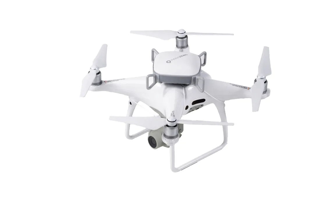 safeair-phantom-spadochron-do-dronow-dji