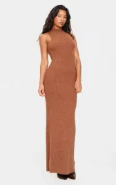 lc94214-sukienka-maxi-puszysta-dzianinowa-prettylittlething-48-s