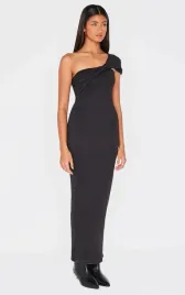 cc53115-prettylittlething-asymetryczna-sukienka-maxi-na-jedno-ramie-45-xs