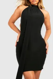 cc13306-boohoo-mala-czarna-sukienka-dekolt-halter-odkryte-plecy-43-xl