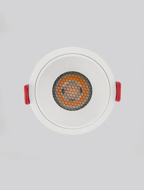 femesa-le62470-luces-exclusivas