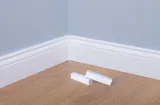 listwa-przypodlogowa-mdf-8-biala-cokol-ryflowana-dlugosc-100-cm