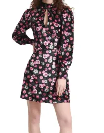 tr14110-sukienka-aksamitna-mini-dlugi-rekaw-kwiatowy-wzor-wyciecie-l