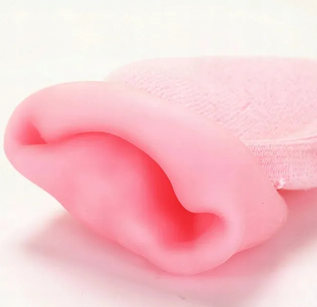 dobry-krem-do-suchych-piet-z-mocznikiem-45-skarpetki-do-kremu-kosmetyczne-stan-nowy-marka-laroxy