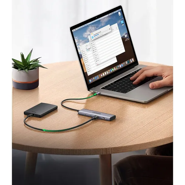 hub-adapter-portow-usb-c-2x-usb-a-2x-usb-c-20cm-szary-certyfikat-ce