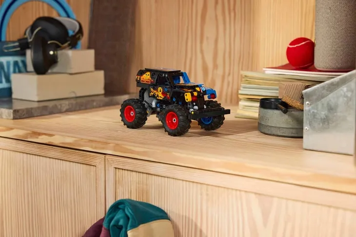 lego-technic-42219-monster-jam-grave-digger-ogien-i-lod-naped-pull-back-certyfikaty-opinie-atesty-ce-en-71