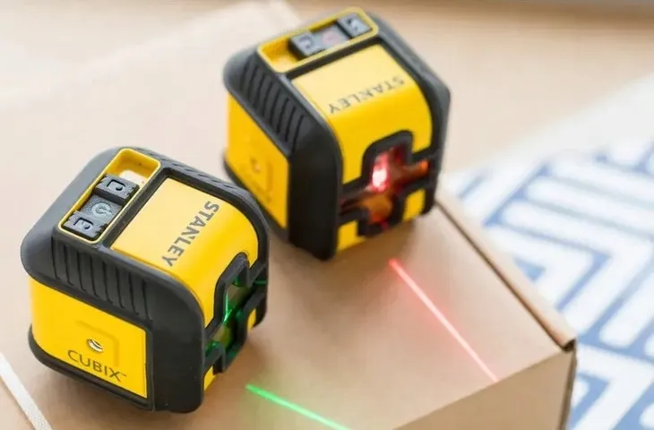 laser-krzyzowy-cubix-czerwony-marka-stanley