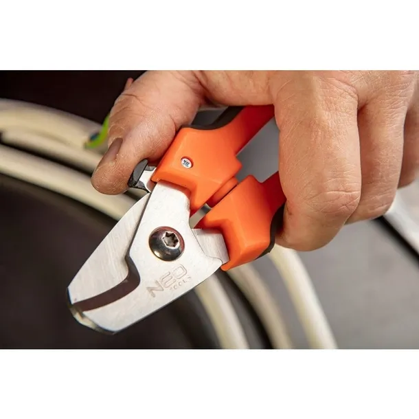 nozyce-do-kabli-185mm-rodzaj-obcegi-szczypce-do-izolacji-marka-neo-tools