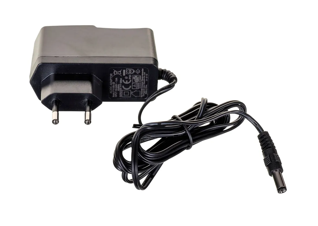 maszyna-do-szycia-singer-m1005